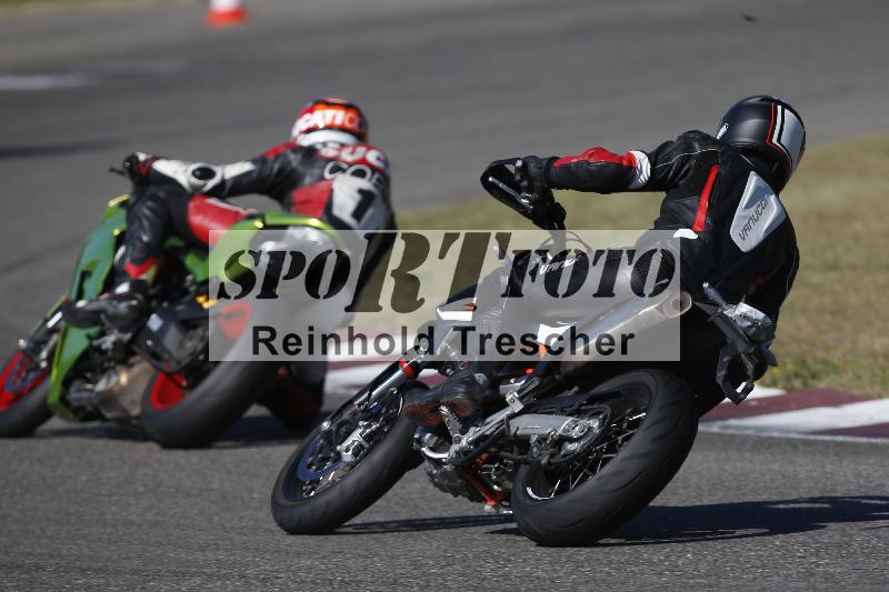 /13 01.05.2026  Speer Racing ADR/Gruppe gruen/backside